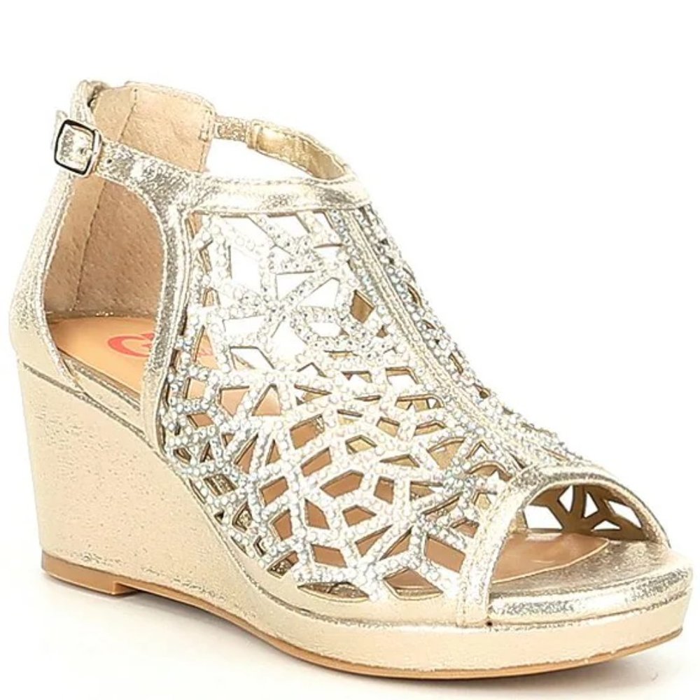Kids size 4 heels